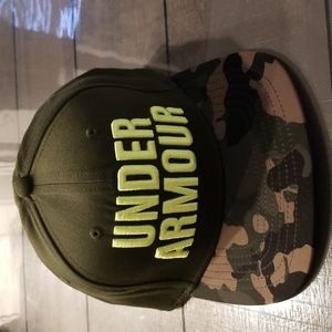 Under Armour hat Camo/Green